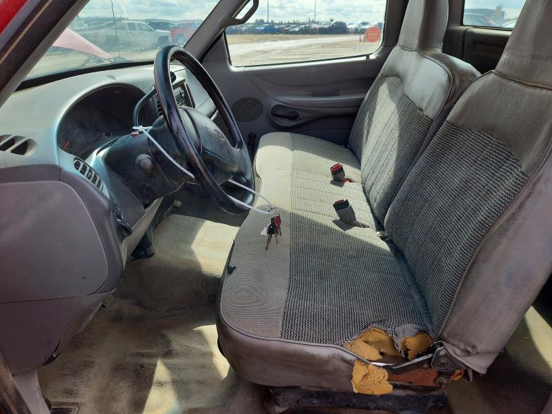 61410476 :رقم المزاد ، 2FTZF1729WCA23085 vin ، 1998 Ford F150 مزاد بيع