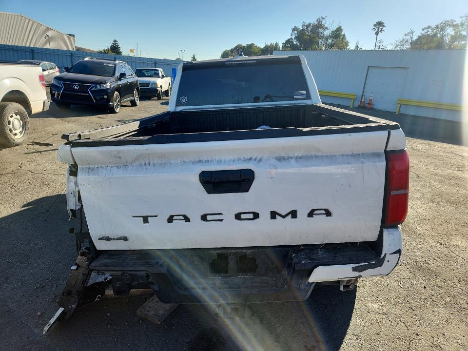 2024 Toyota Tacoma მანქანა იყიდება აუქციონზე, vin: 3TMLB5JN7RM022585, აუქციონის ნომერი: 66762366