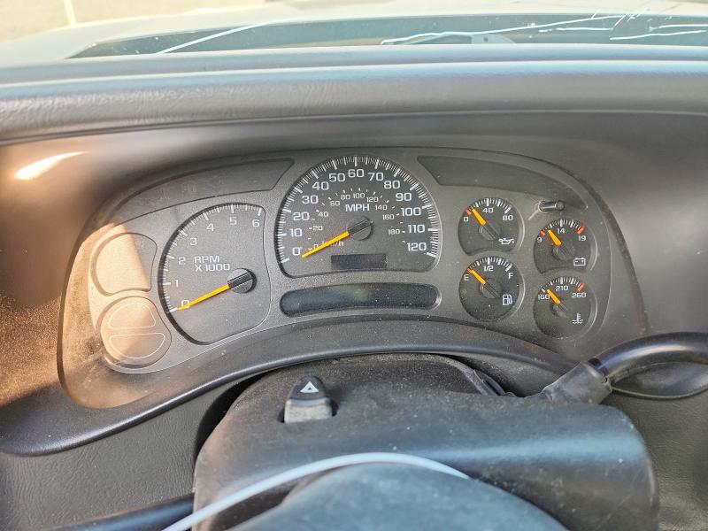 2003 Chevrolet Silverado მანქანა იყიდება აუქციონზე, vin: 2GCEK19T731146861, აუქციონის ნომერი: 63894586