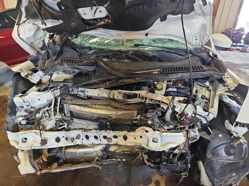 66015876 :رقم المزاد ، 1FMCU0GD6KUA04166 vin ، 2019 Ford Escape مزاد بيع