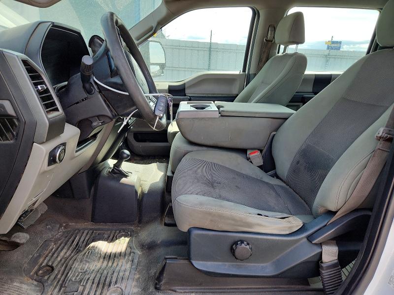 63581846 :رقم المزاد ، 1FT8W3B6XHEF24940 vin ، 2017 Ford F350 مزاد بيع