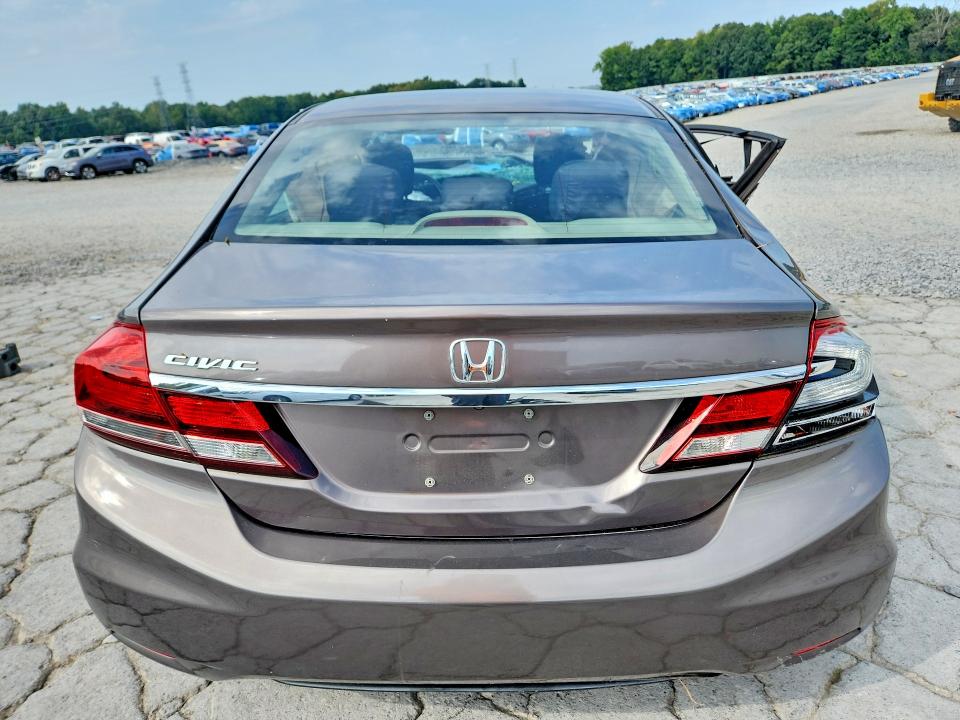 66451406 :رقم المزاد ، 19XFB2F57FE257031 vin ، 2015 Honda Civic مزاد بيع