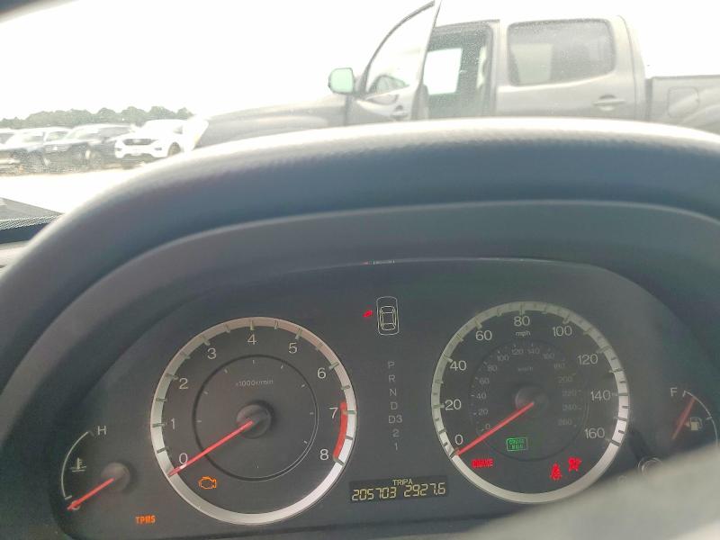 2010 Honda Accord მანქანა იყიდება აუქციონზე, vin: 1HGCP2F4XAA070682, აუქციონის ნომერი: 64064886