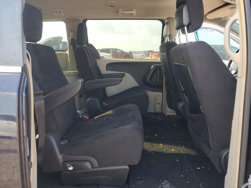 63202146 :رقم المزاد ، 2A4RR5DG4BR604798 vin ، 2011 Chrysler Town & Country مزاد بيع