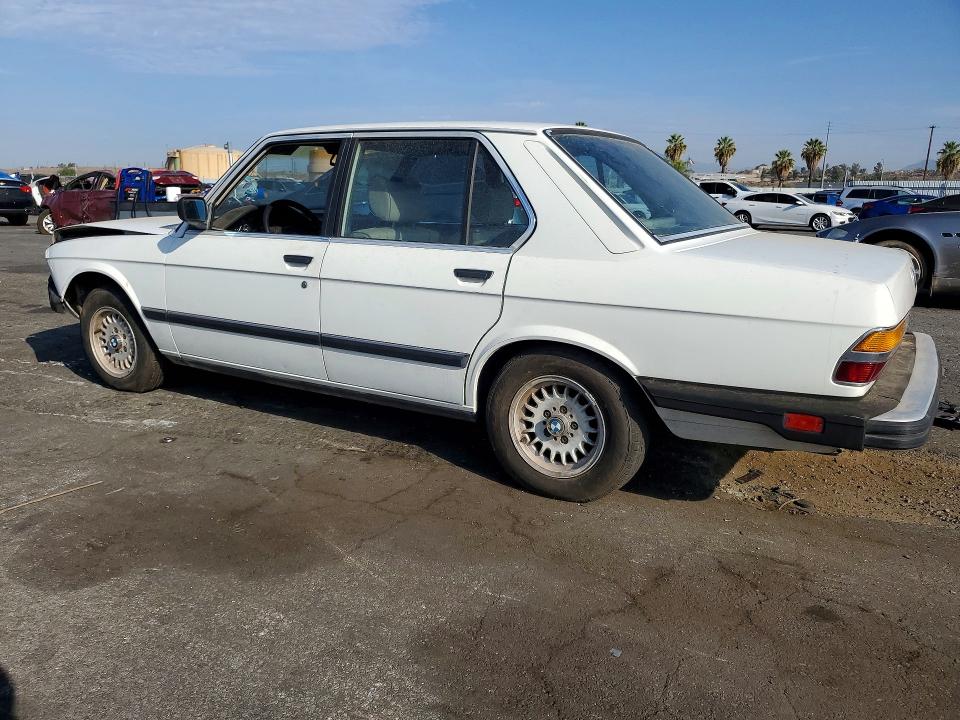 64612346 :رقم المزاد ، WBADK8300E9209129 vin ، 1984 Bmw 528 مزاد بيع