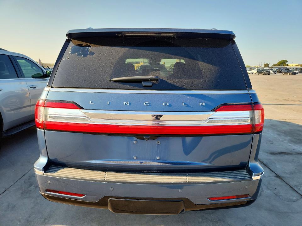 Продаж на аукціоні авто 2019 Lincoln Navigator, vin: 5LMJJ2LT1KEL08103, номер лоту: 66712926