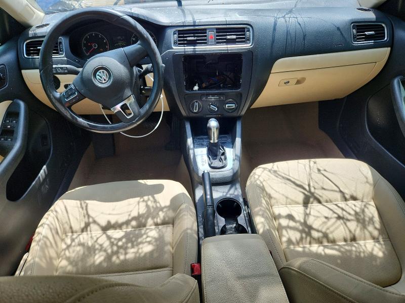 64102966 :رقم المزاد ، 3VWDX7AJ0BM383982 vin ، 2011 Volkswagen Jetta مزاد بيع