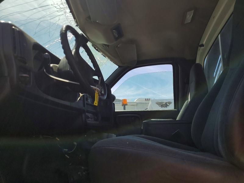 65154426 :رقم المزاد ، 1GBE4C1245F501090 vin ، 2005 Chevrolet C4500 مزاد بيع