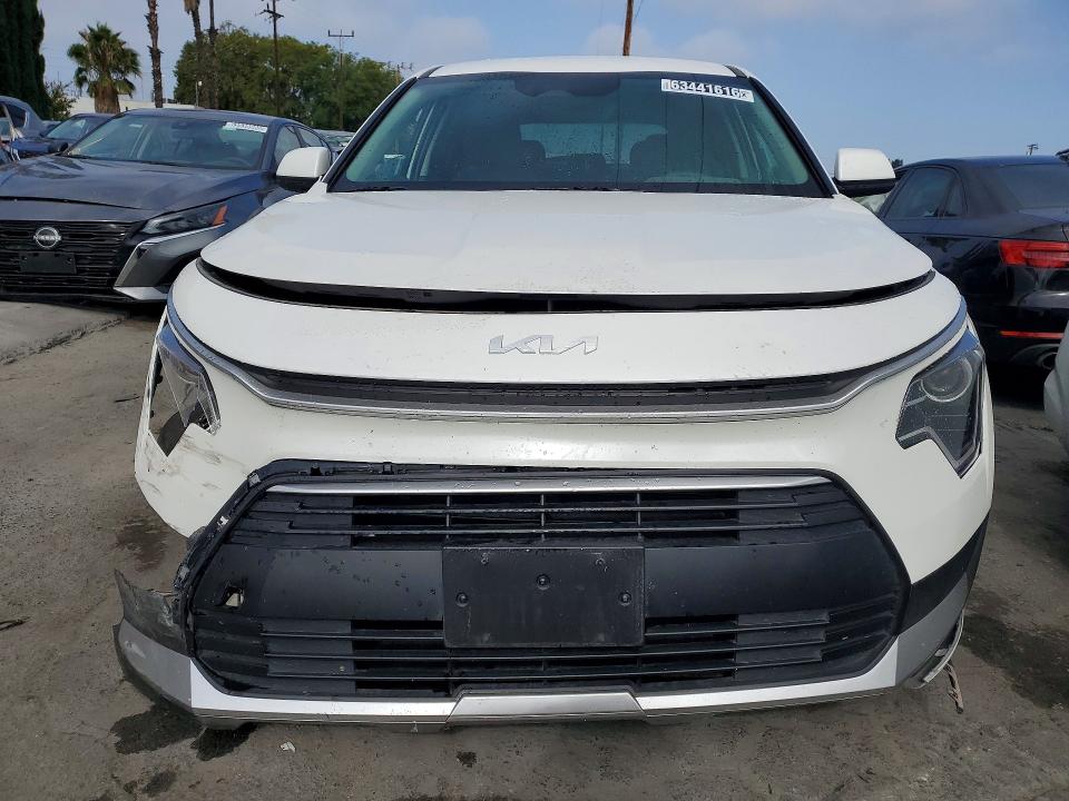 63441616 :رقم المزاد ، KNDCP3LE7T5330940 vin ، 2026 Kia Niro مزاد بيع