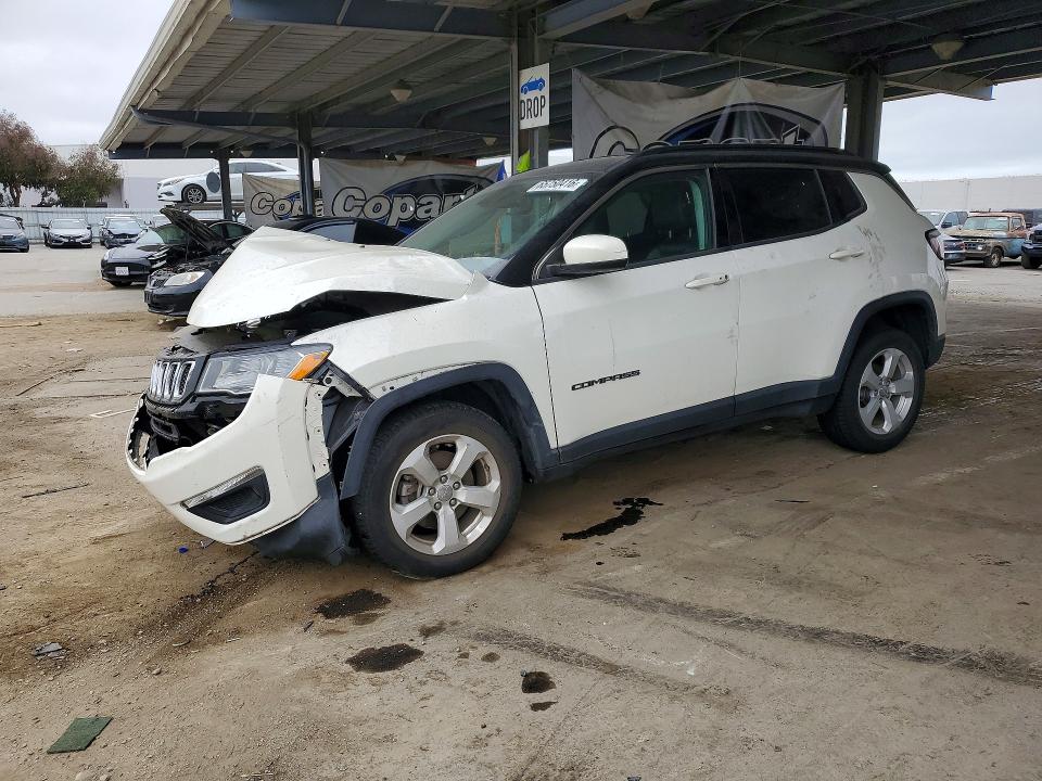 Продаж на аукціоні авто 2018 Jeep Compass, vin: 3C4NJDBB1JT440693, номер лоту: 65750416