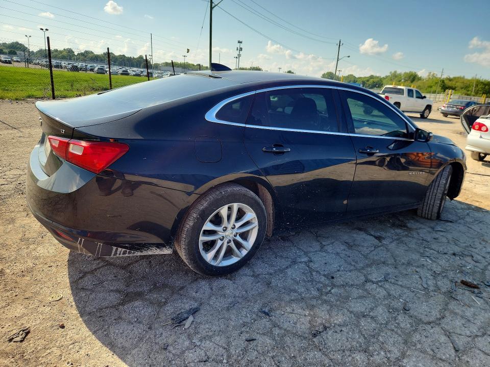65519186 :رقم المزاد ، 1G1ZD5ST7JF174607 vin ، 2018 Chevrolet Malibu مزاد بيع