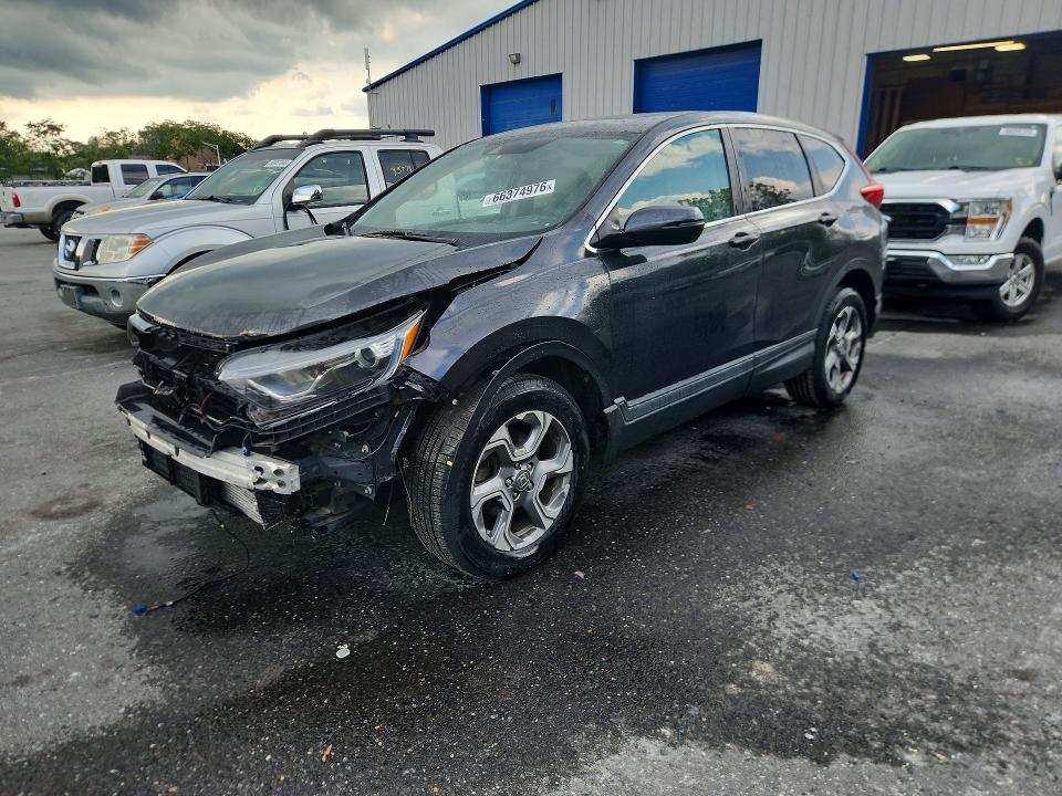 Продаж на аукціоні авто 2018 Honda Cr-v, vin: 2HKRW2H87JH625852, номер лоту: 66374976
