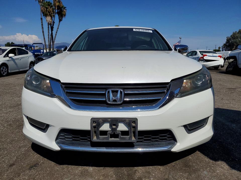 64610466 :رقم المزاد ، 1HGCR2F56EA042029 vin ، 2014 Honda Accord مزاد بيع
