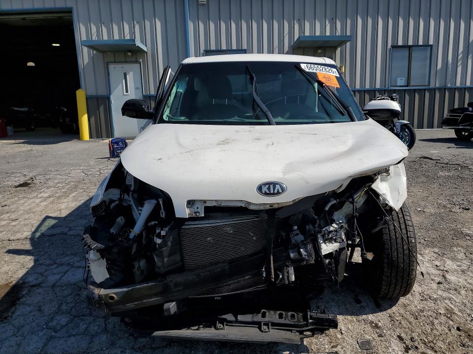 Продаж на аукціоні авто 2015 Kia Soul, vin: KNDJP3A50F7222355, номер лоту: 66552826