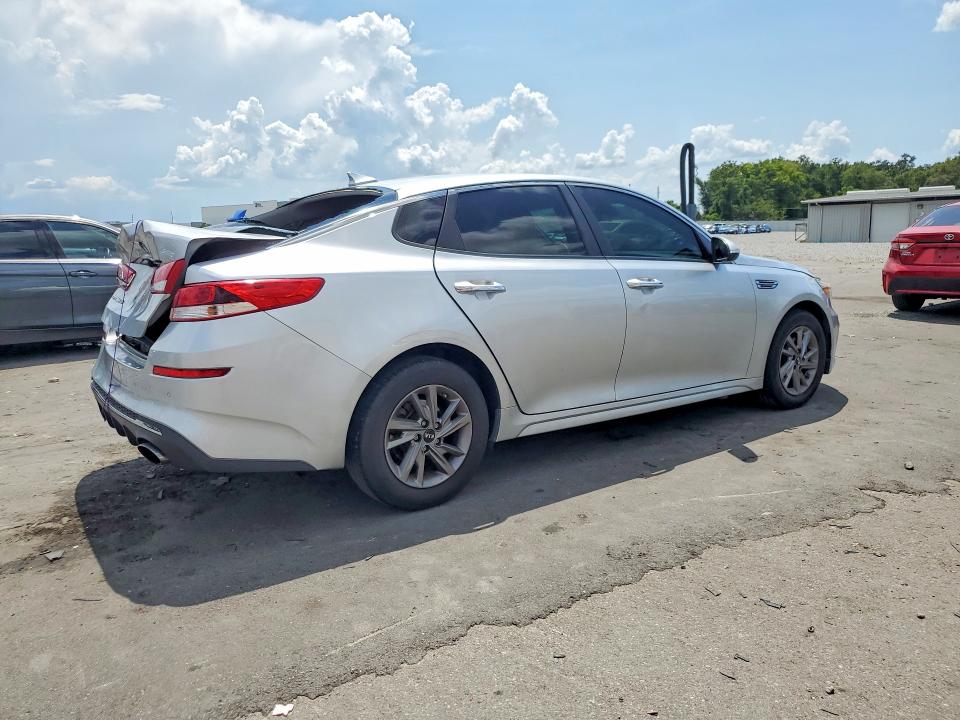 2019 Kia Optima მანქანა იყიდება აუქციონზე, vin: 5XXGT4L32KG341422, აუქციონის ნომერი: 65314766