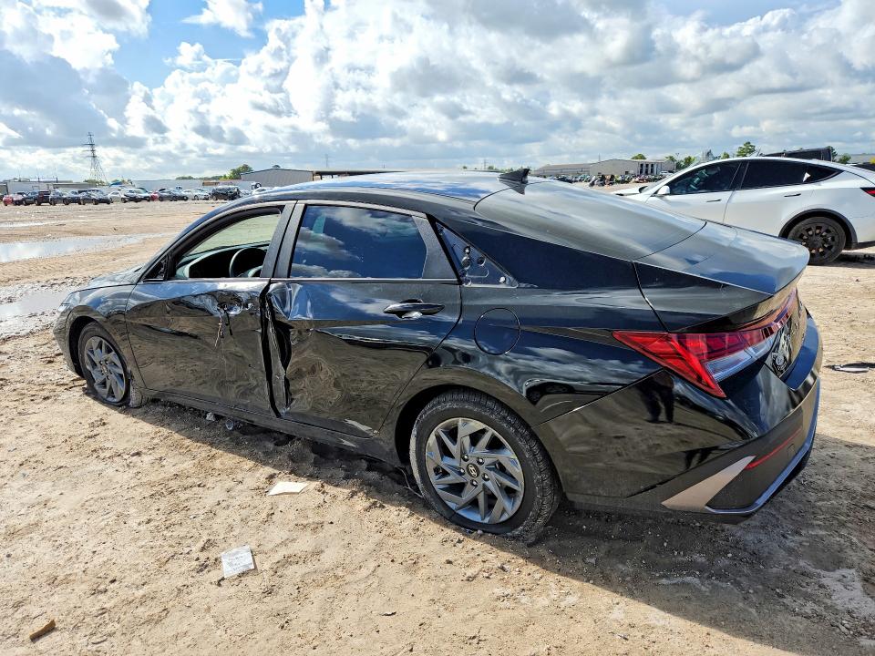 64494816 :رقم المزاد ، KMHLM4DJ1RU110973 vin ، 2024 Hyundai Elantra مزاد بيع