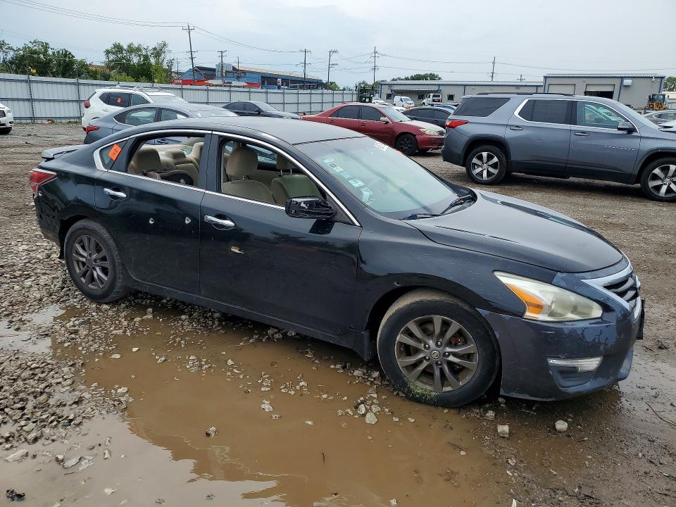 62071896 :رقم المزاد ، 1N4AL3AP3FC573884 vin ، 2015 Nissan Altima مزاد بيع