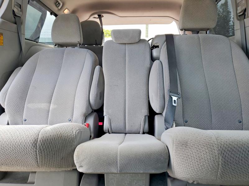 Продажа на аукционе авто 2014 Toyota Sienna, vin: 5TDKK3DC3ES473999, номер лота: 63713216