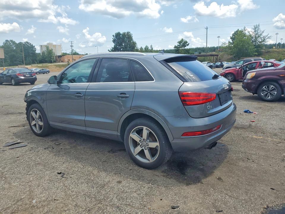 2015 Audi Q3 მანქანა იყიდება აუქციონზე, vin: WA1EFCFS1FR008301, აუქციონის ნომერი: 64973226