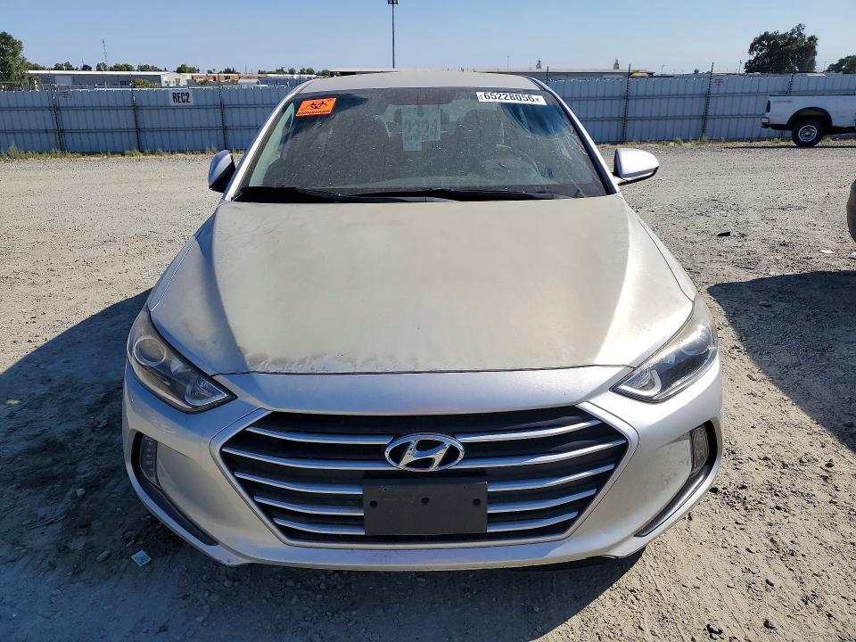 2017 Hyundai Elantra მანქანა იყიდება აუქციონზე, vin: 5NPD84LF5HH012581, აუქციონის ნომერი: 65228056