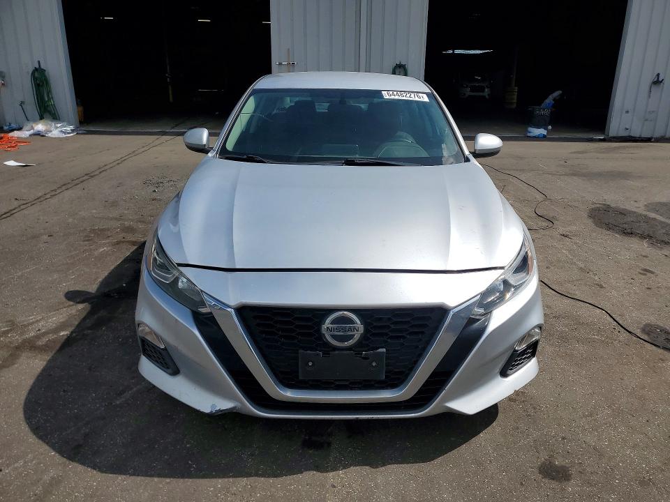 Продажа на аукционе авто 2020 Nissan Altima, vin: 1N4BL4BV5LC220050, номер лота: 64482276