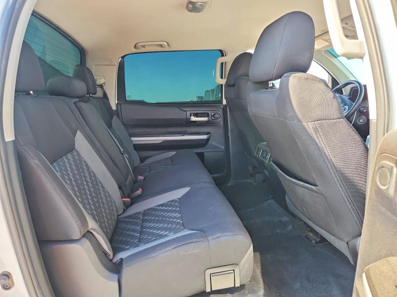 Aukcja sprzedaży 2019 Toyota Tundra, vin: 5TFDW5F10KX863033, numer aukcji: 64642036