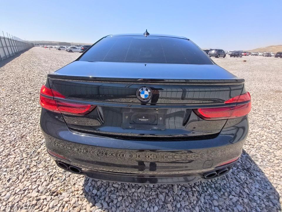 63597976 :رقم المزاد ، WBA7F2C57HG543734 vin ، 2017 Bmw Alpina B7 مزاد بيع