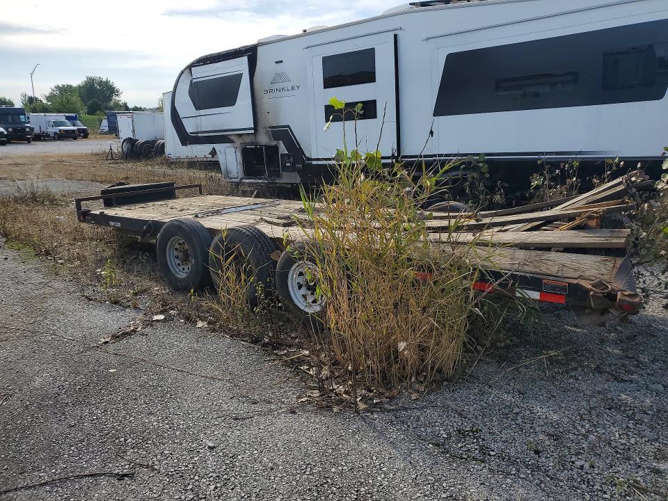 Auction sale of the 2016 Load Trail Unknown, vin: 4ZETD2236G1109213        , lot number: 64727656