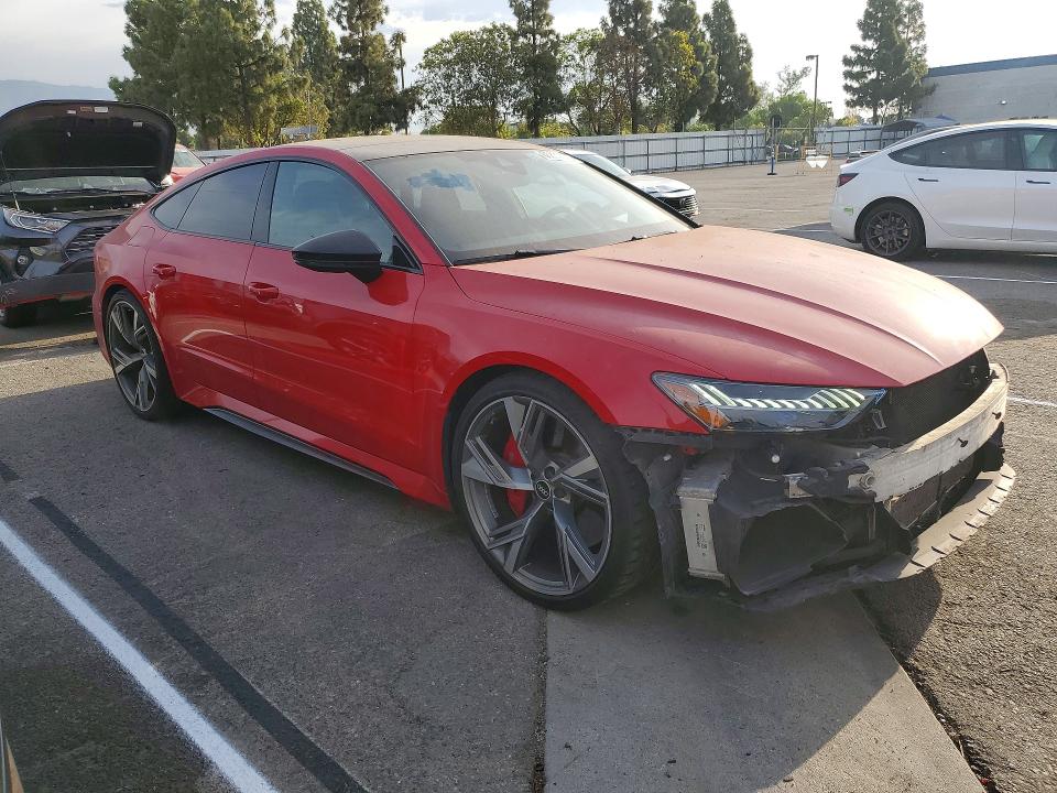 66832676 :رقم المزاد ، WUAPCBF21MN902632 vin ، 2021 Audi Rs7 مزاد بيع