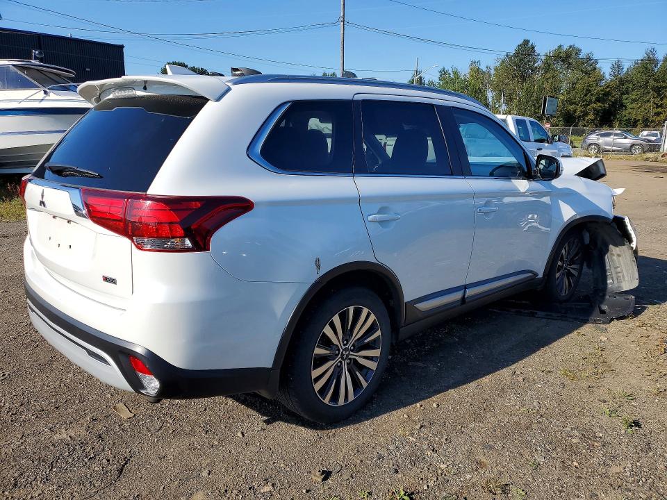 2020 Mitsubishi Outlander მანქანა იყიდება აუქციონზე, vin: JA4AZ2A32LZ612628, აუქციონის ნომერი: 66355036
