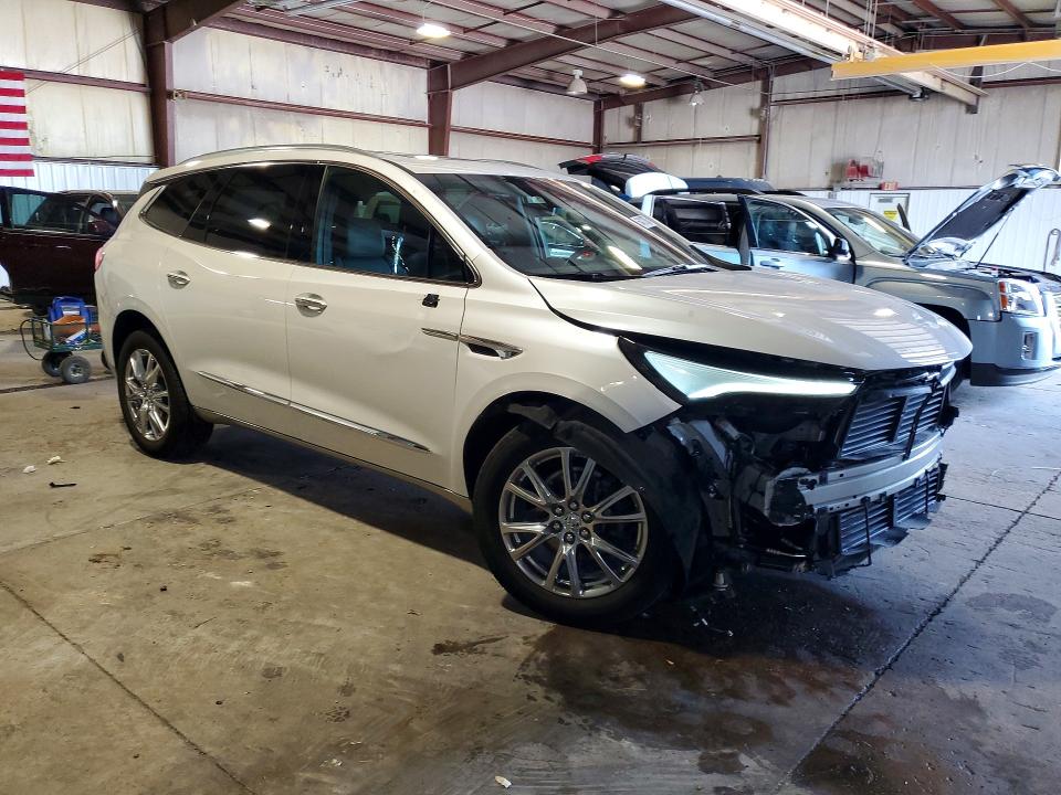 Продаж на аукціоні авто 2024 Buick Enclave, vin: 5GAEVBKW0RJ106820, номер лоту: 64217876