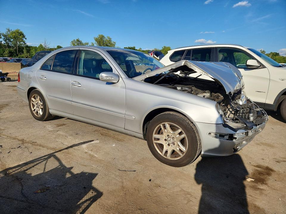 2003 Mercedes-benz E მანქანა იყიდება აუქციონზე, vin: WDBUF65J63A164760, აუქციონის ნომერი: 66705156
