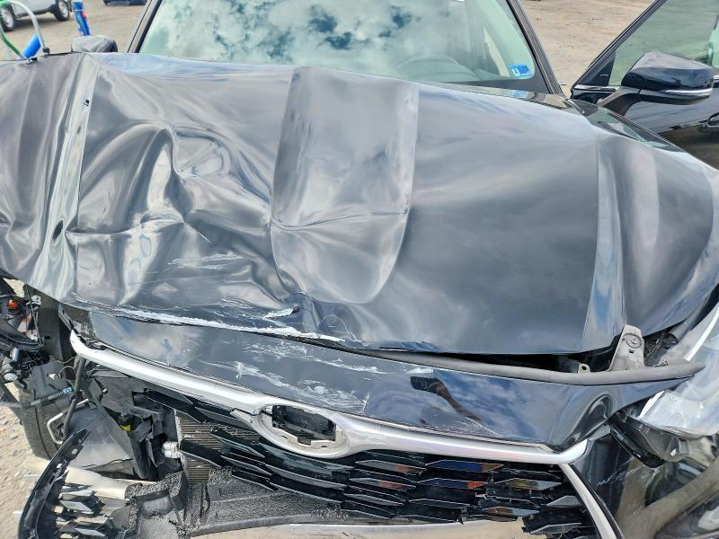 63688926 :رقم المزاد ، 5TDKDRAH6PS011520 vin ، 2023 Toyota Highlander مزاد بيع
