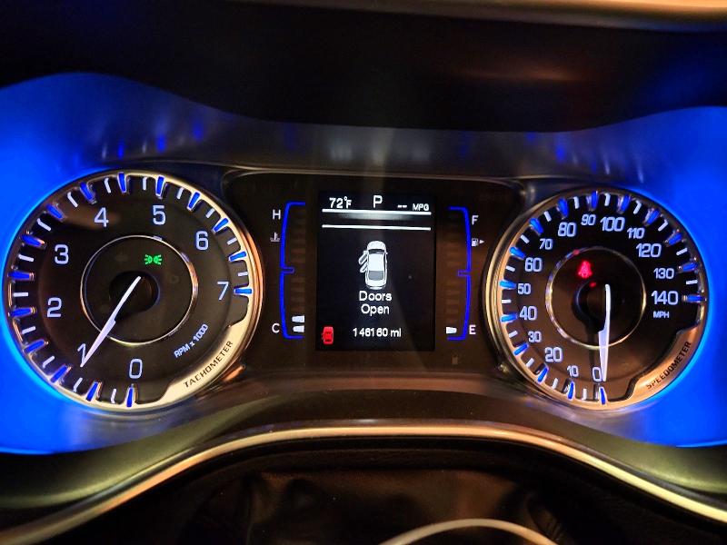 62508226 :رقم المزاد ، 1C3CCCAB5FN689460 vin ، 2015 Chrysler 200 مزاد بيع