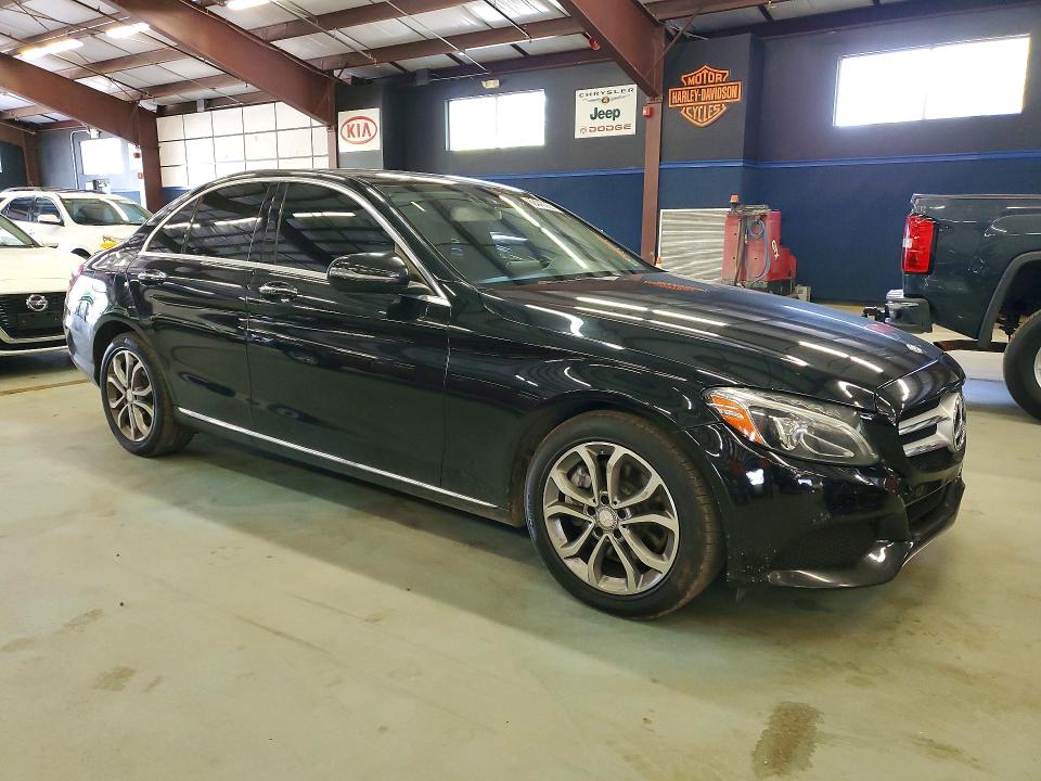66446056 :رقم المزاد ، 55SWF4KB6GU144404 vin ، 2016 Mercedes-benz C مزاد بيع