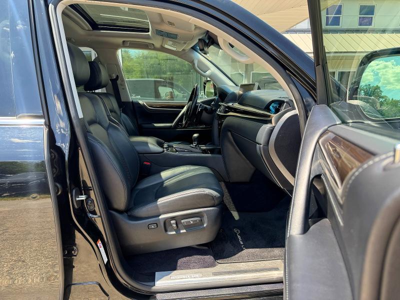64228296 :رقم المزاد ، JTJHY7AX3J4262165 vin ، 2018 Lexus Lx مزاد بيع
