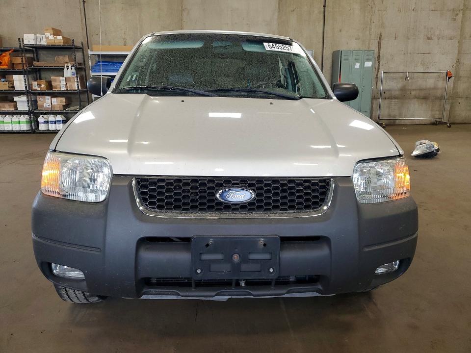64552576 :رقم المزاد ، 1FMYU93183KB12338 vin ، 2003 Ford Escape مزاد بيع