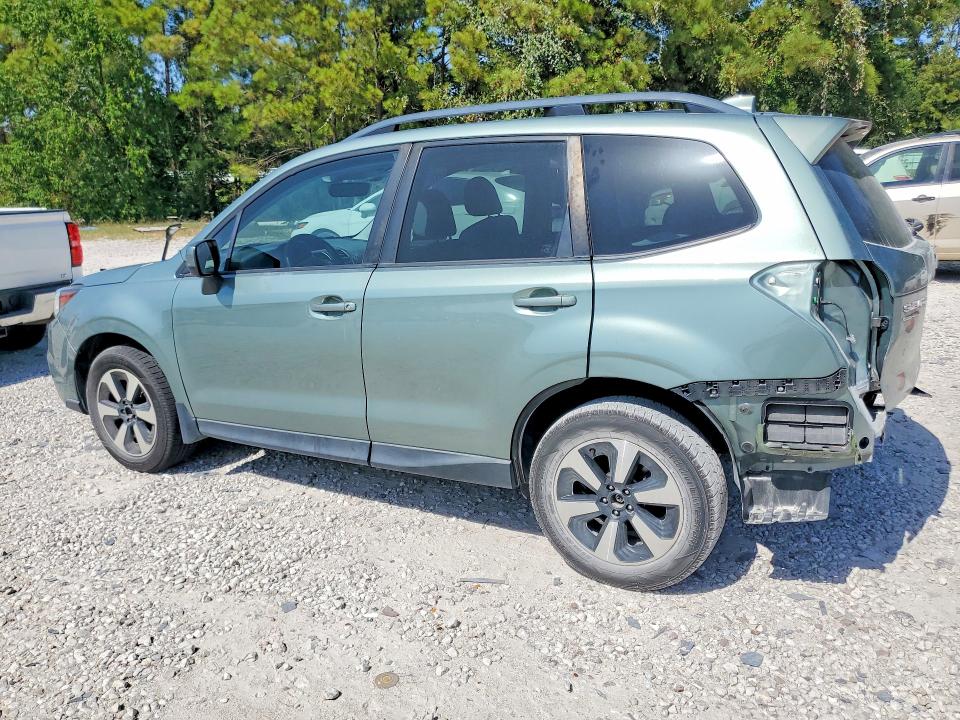 65685096 :رقم المزاد ، JF2SJAGC1HH460830 vin ، 2017 Subaru Forester مزاد بيع