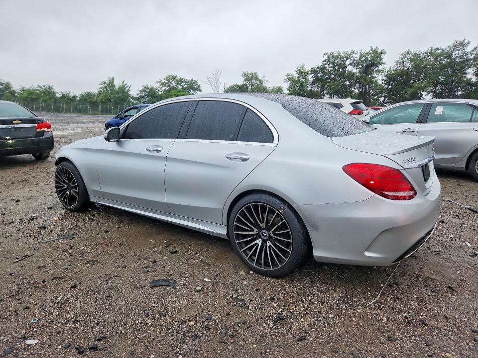 63944886 :رقم المزاد ، 55SWF4KB9FU060530 vin ، 2015 Mercedes-benz C مزاد بيع
