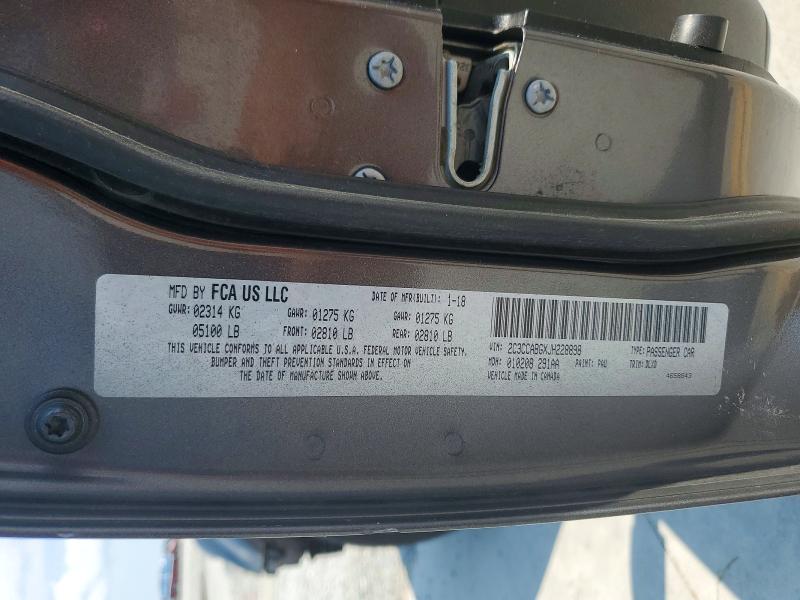 64213576 :رقم المزاد ، 2C3CCABGXJH228898 vin ، 2018 Chrysler 300 مزاد بيع