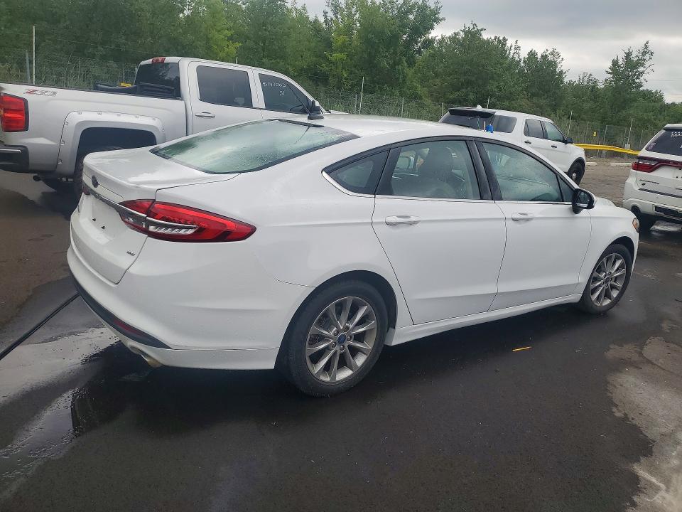 2017 Ford Fusion მანქანა იყიდება აუქციონზე, vin: 3FA6P0H78HR370122, აუქციონის ნომერი: 65382086
