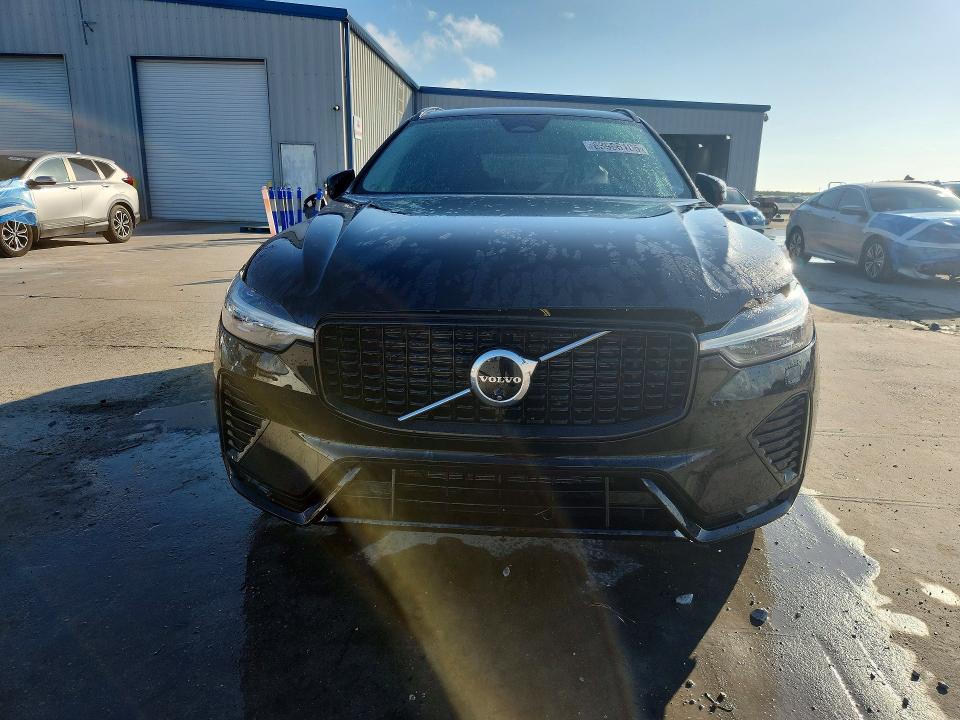 Продаж на аукціоні авто 2025 Volvo Xc60, vin: YV4M12RC6S1026099, номер лоту: 63996166