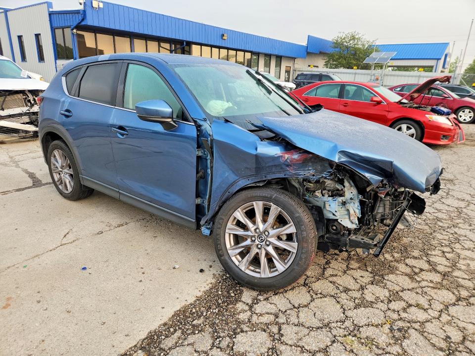 64515986 :رقم المزاد ، JM3KFBDM4K0670855 vin ، 2019 Mazda Cx-5 مزاد بيع