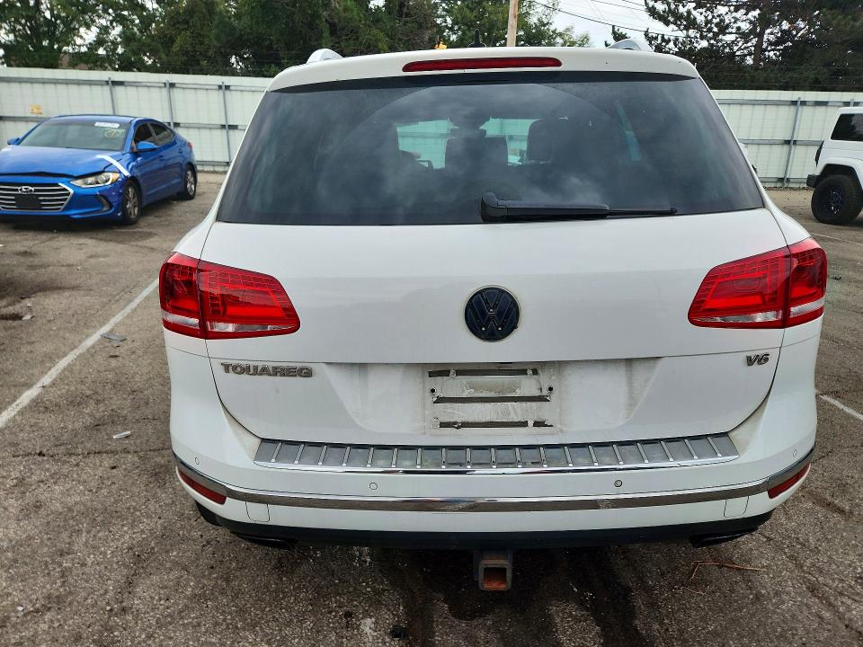 Продаж на аукціоні авто 2017 Volkswagen Touareg, vin: WVGRF7BP3HD005668, номер лоту: 65453356