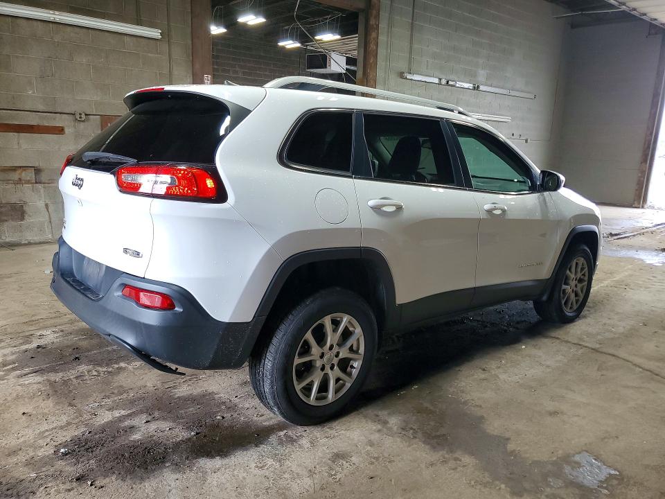 Продаж на аукціоні авто 2016 Jeep Cherokee, vin: 1C4PJMCB6GW103057, номер лоту: 63883556
