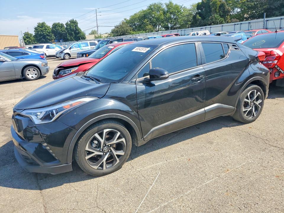 66540976 :رقم المزاد ، NMTKHMBX8JR022960 vin ، 2018 Toyota C-hr مزاد بيع