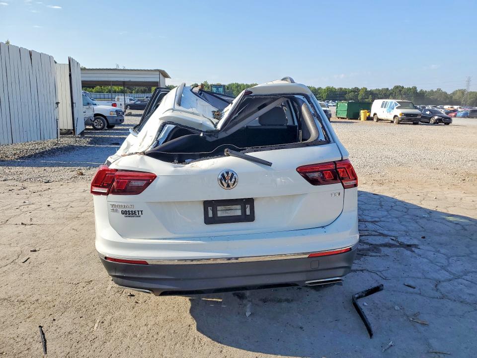 Продажа на аукционе авто 2018 Volkswagen Tiguan, vin: 3VV3B7AX9JM140804, номер лота: 66655216