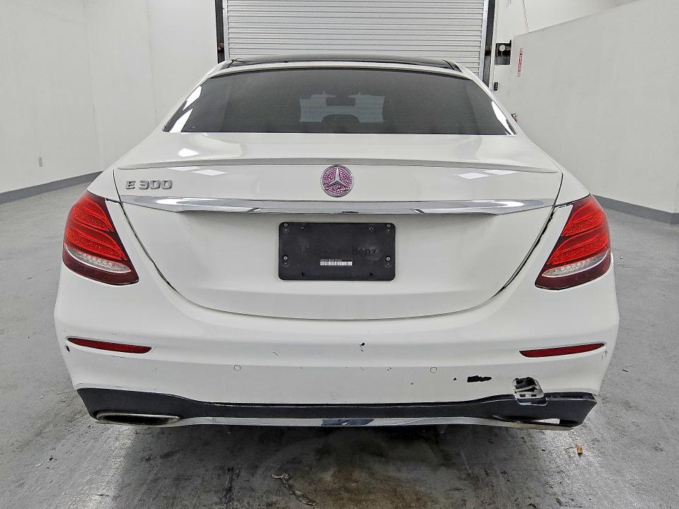 Продаж на аукціоні авто 2017 Mercedes-benz E, vin: WDDZF4JB9HA106780, номер лоту: 64821456