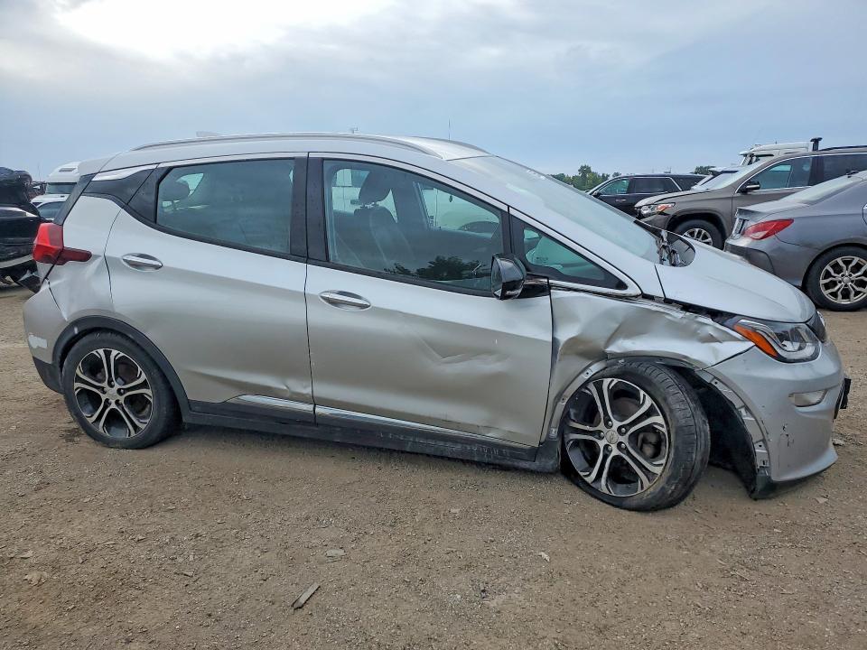 2017 Chevrolet Bolt Ev მანქანა იყიდება აუქციონზე, vin: 1G1FX6S0XH4174855, აუქციონის ნომერი: 63983636