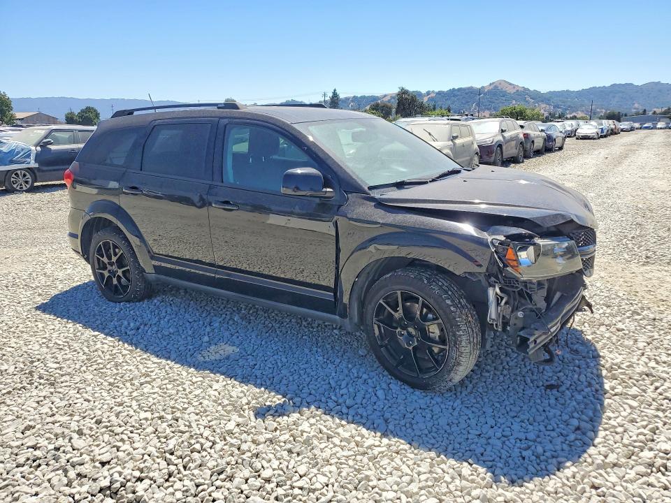 2015 Dodge Journey მანქანა იყიდება აუქციონზე, vin: 3C4PDCBG2FT573797, აუქციონის ნომერი: 63263656